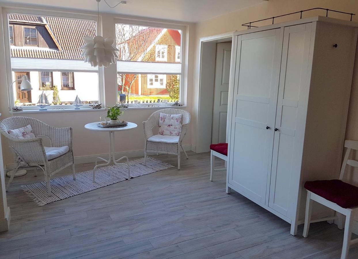 Ferienwohnungen Im Haus Boree Prerow Exteriör bild