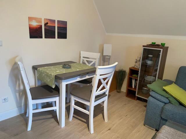 Ferienwohnungen Im Haus Boree Prerow Exteriör bild